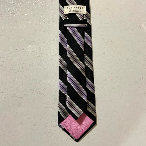 Ted Baker Endurance wide striped 100% silk tie - Picture 2 of 4